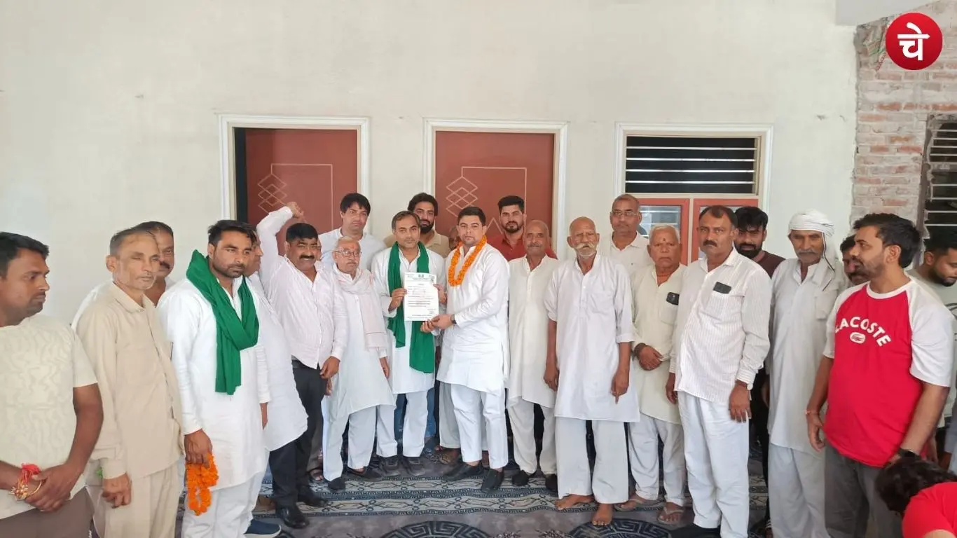 Office-bearers present at the Mahapanchayat where Praveen Bhati was appointed Metropolitan Vice-President of the Bharatiya Kisan Sangathan